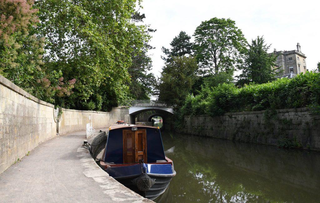 Bath canal